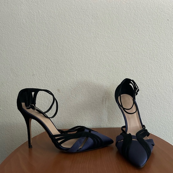 J. Crew Shoes - J.CREW Collection Roxie Suede Satin Ankle Strap Pumps Womens Size 8 Made in Itay